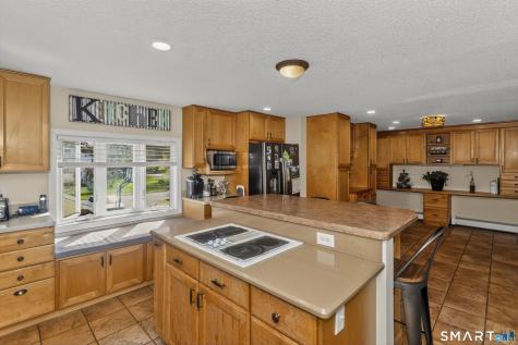 523 Taylor Street Vernon CT 06066