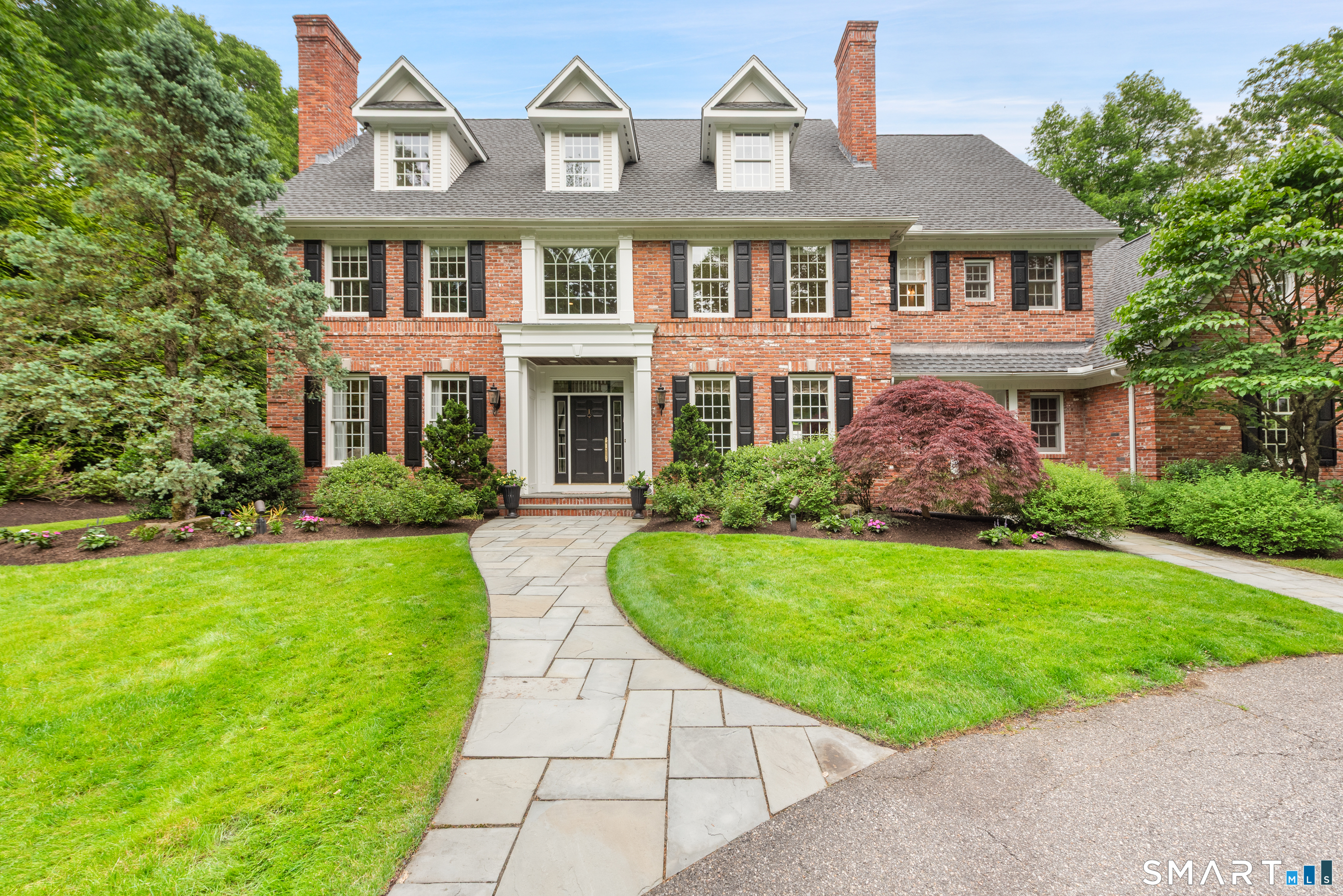 21 Williamsburg Lane Avon CT 06001