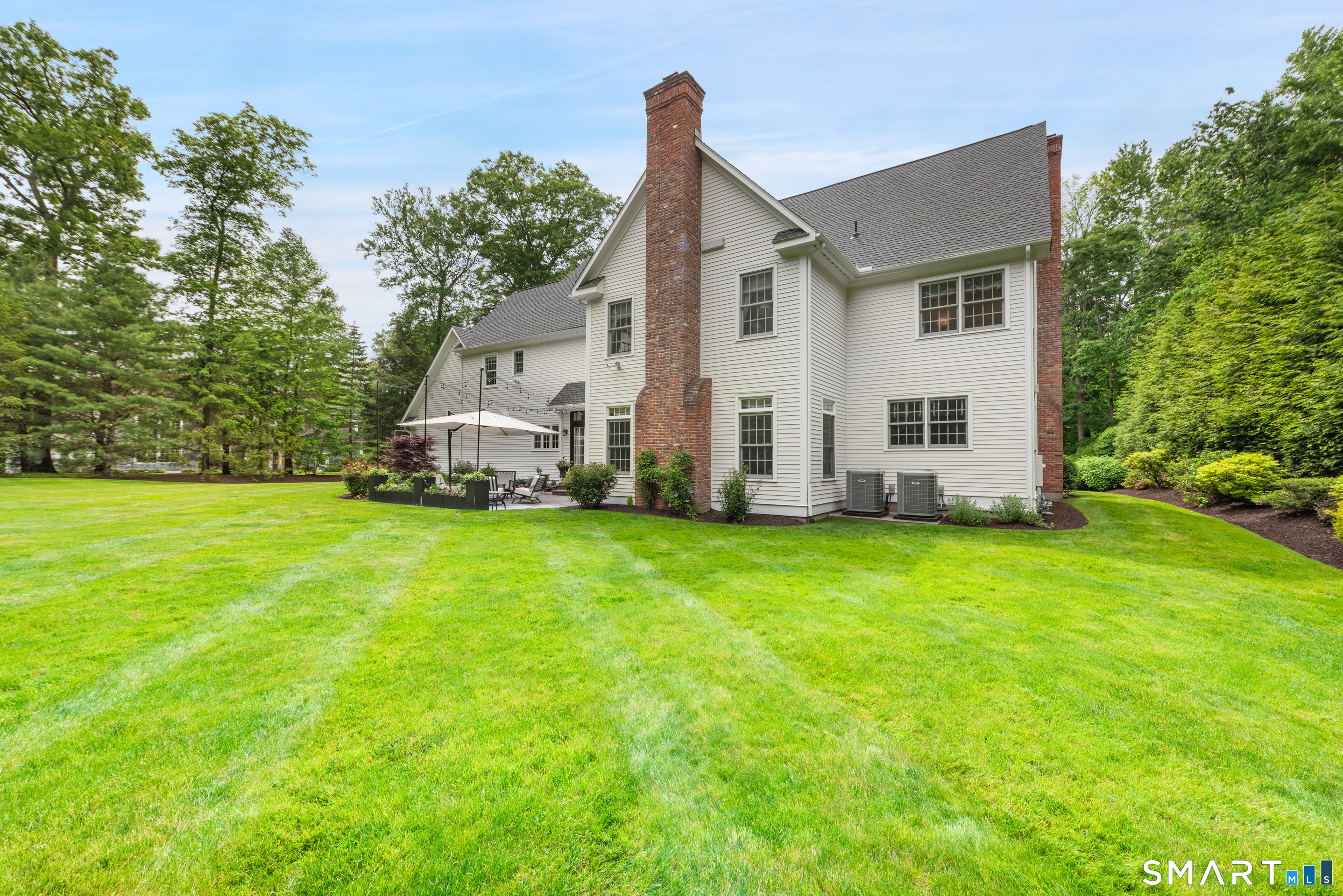 21 Williamsburg Lane Avon CT 06001