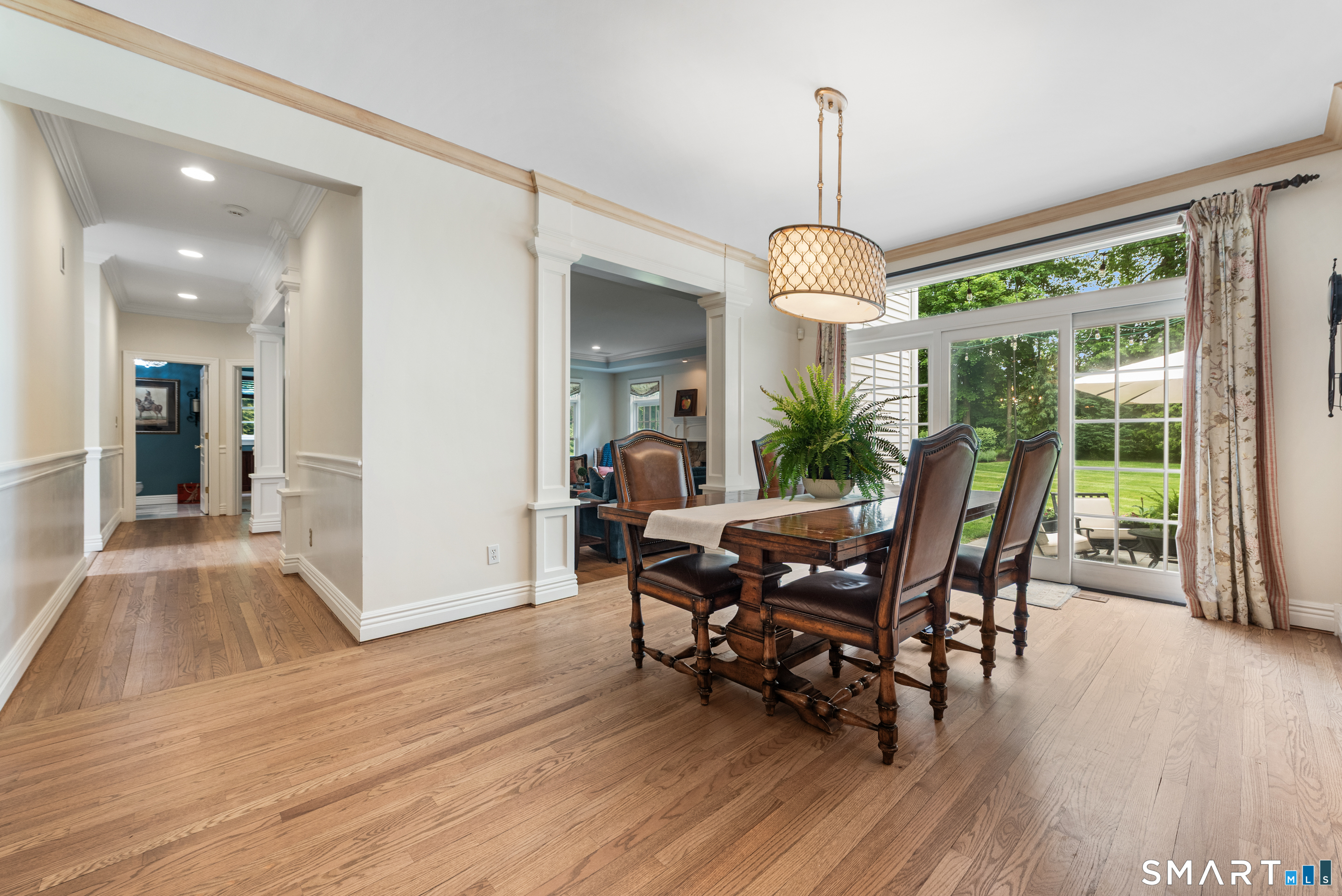 21 Williamsburg Lane Avon CT 06001