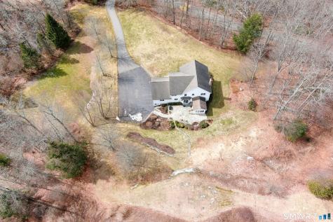 98 Hopewell Woods Road Redding CT 06896