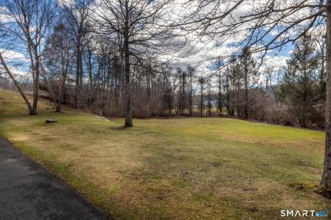 98 Hopewell Woods Road Redding CT 06896