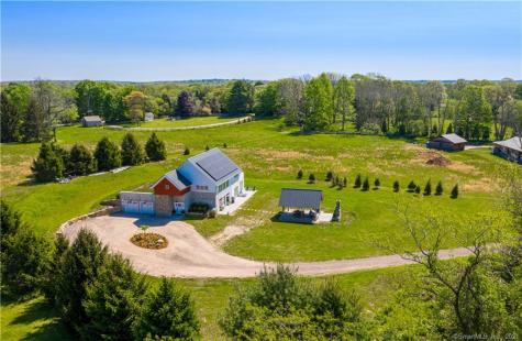54 Barnes Road Stonington CT 06378