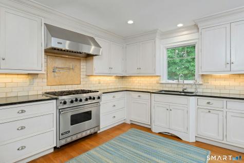 11 Walmsley Road Darien CT 06820
