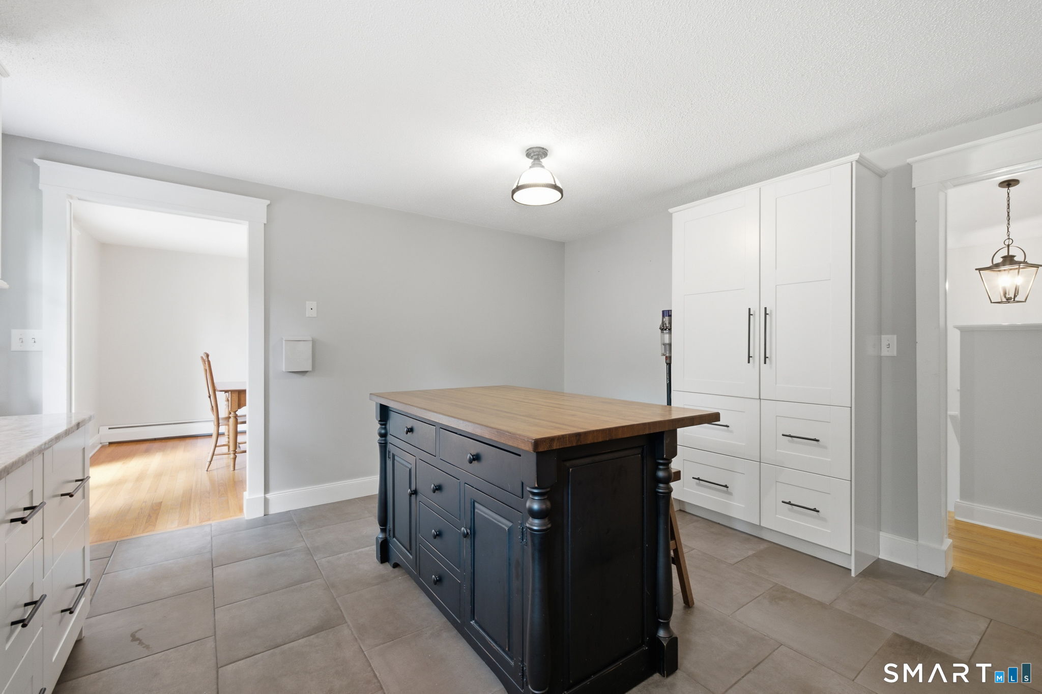 72 Lakeview Heights Tolland CT 06084
