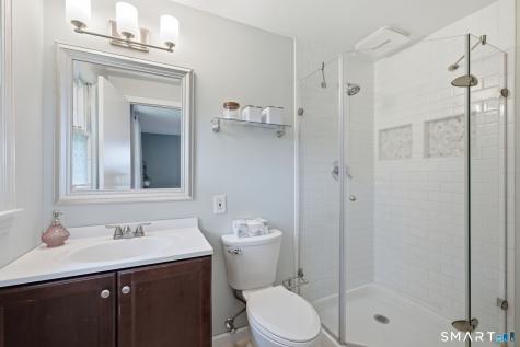 72 Lakeview Heights Tolland CT 06084