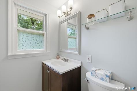 72 Lakeview Heights Tolland CT 06084