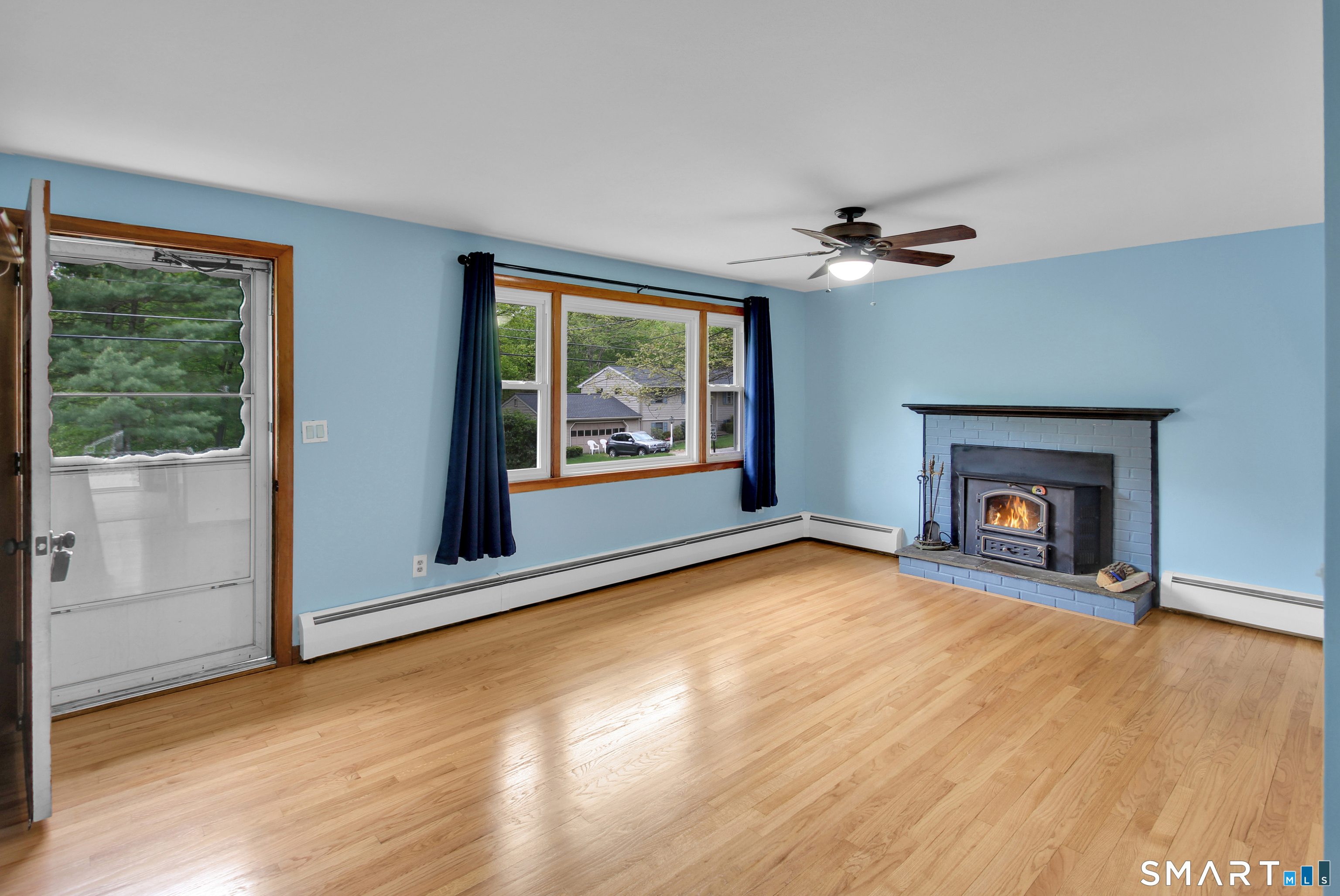 4 Walnut Drive Hebron CT 06248