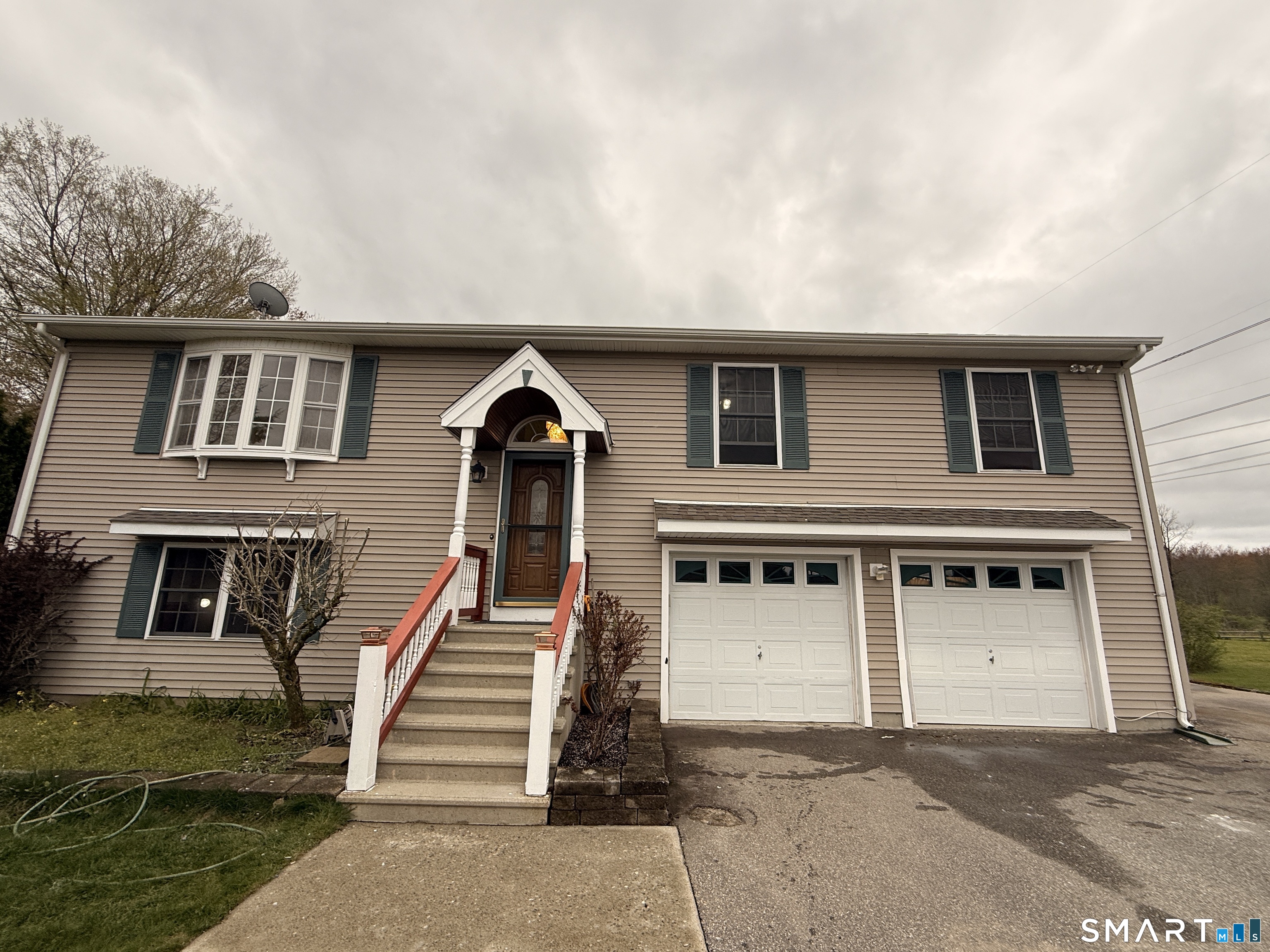 26 Tourtellotte Road Putnam CT 06260