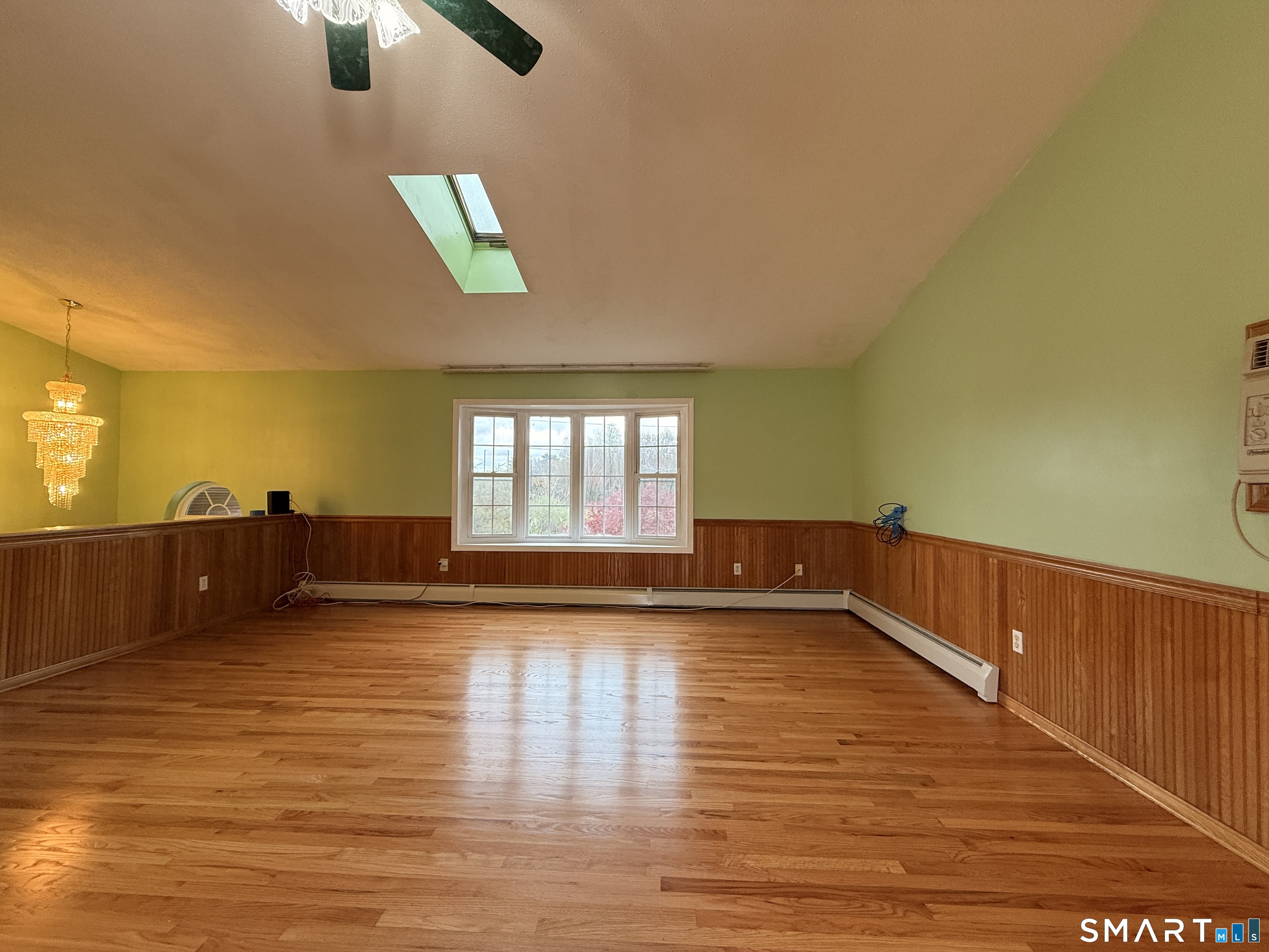 26 Tourtellotte Road Putnam CT 06260