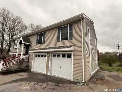 26 Tourtellotte Road Putnam CT 06260