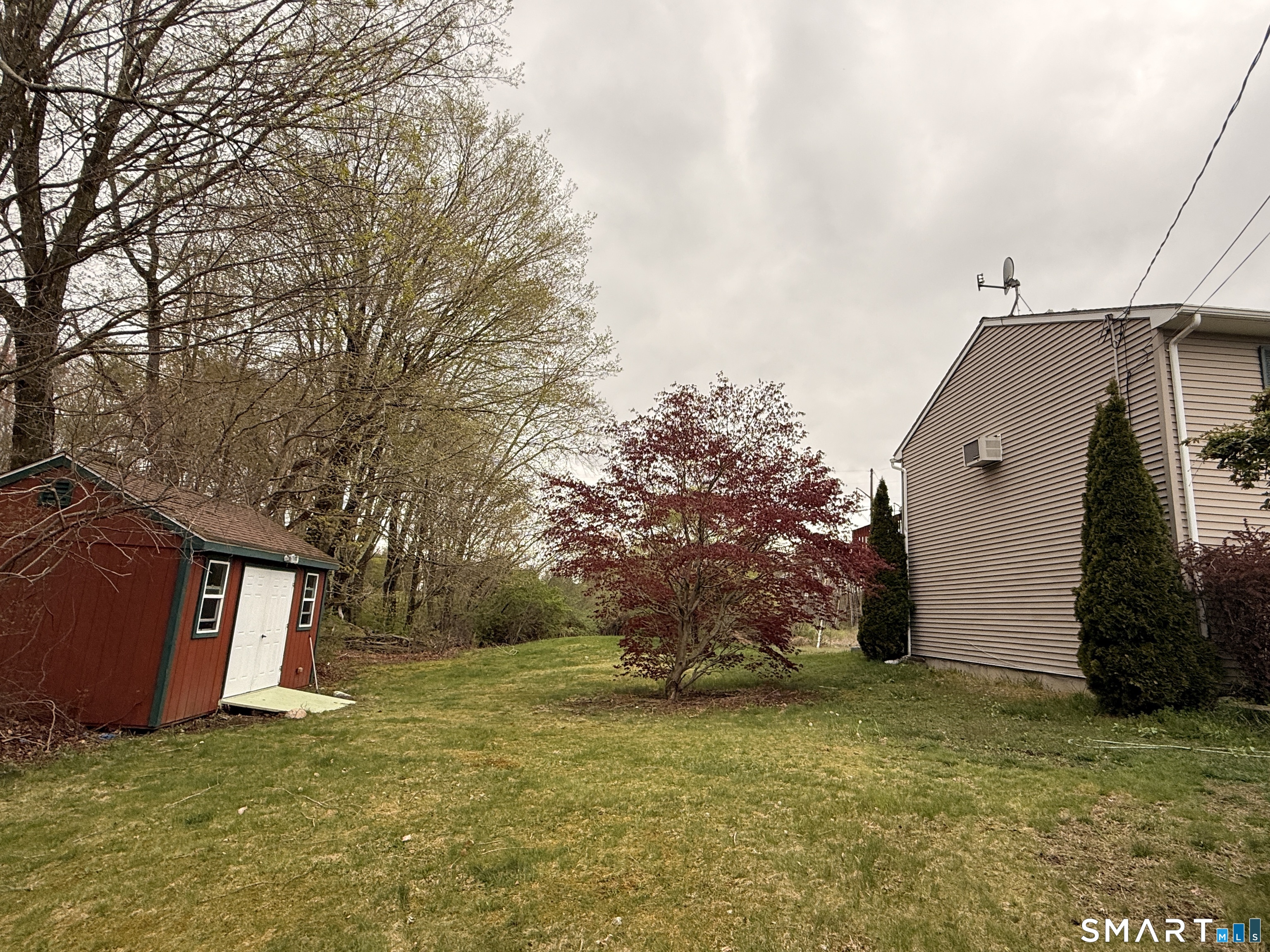 26 Tourtellotte Road Putnam CT 06260