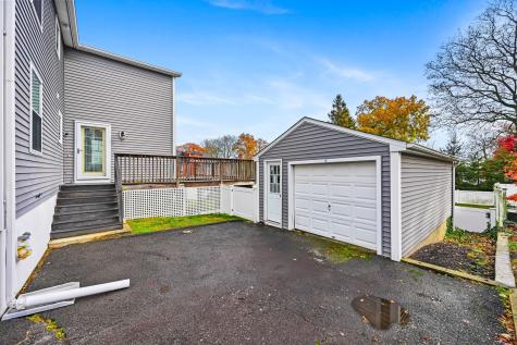 51 Country Road Fairfield CT 06824