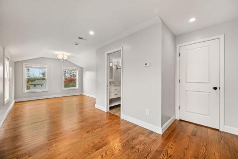 51 Country Road Fairfield CT 06824