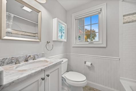 51 Country Road Fairfield CT 06824