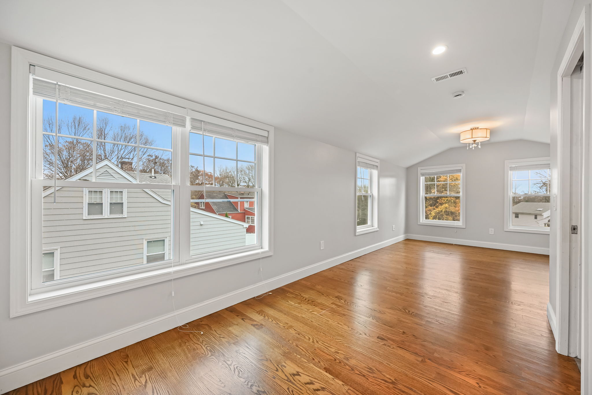 51 Country Road Fairfield CT 06824
