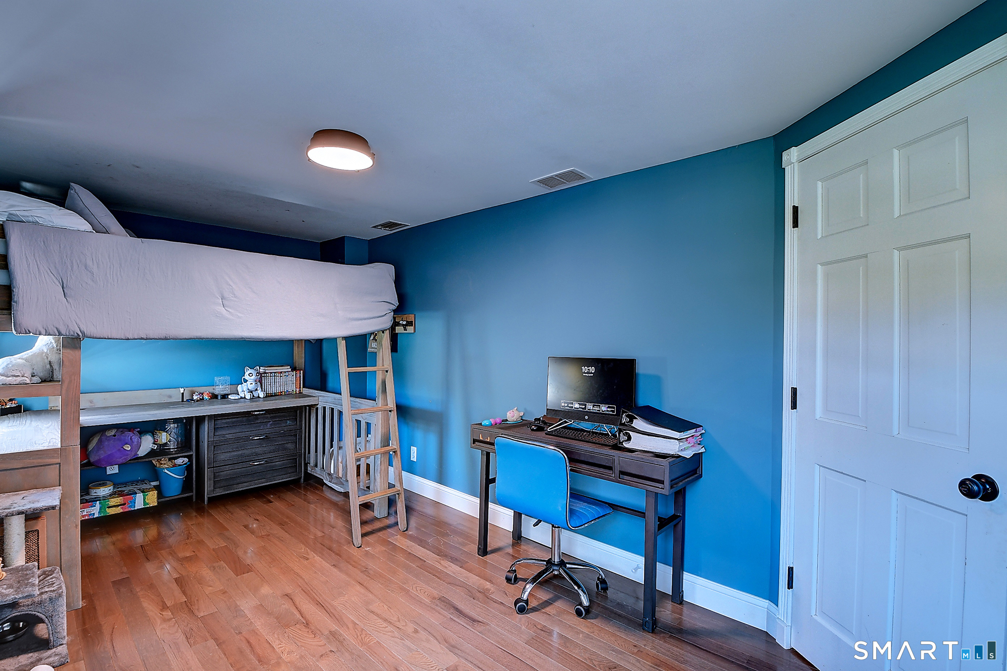 199 Barn Door Hills Road Granby CT 06035