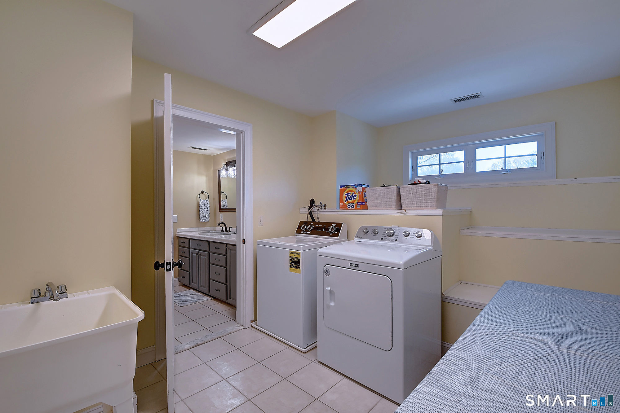 199 Barn Door Hills Road Granby CT 06035
