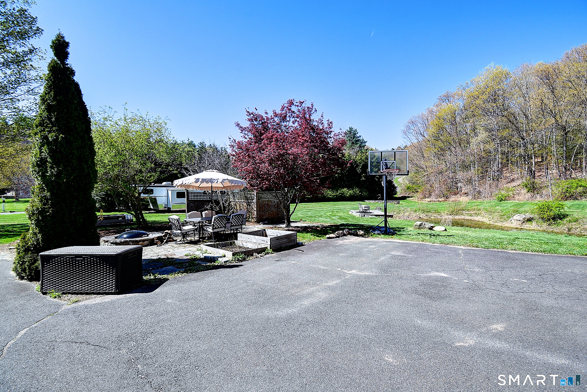 199 Barn Door Hills Road Granby CT 06035