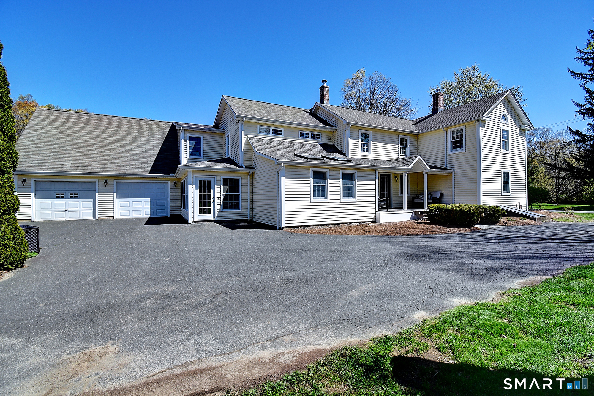 199 Barn Door Hills Road Granby CT 06035