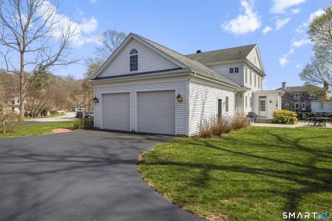 1 Coles Court Norwich CT 06360
