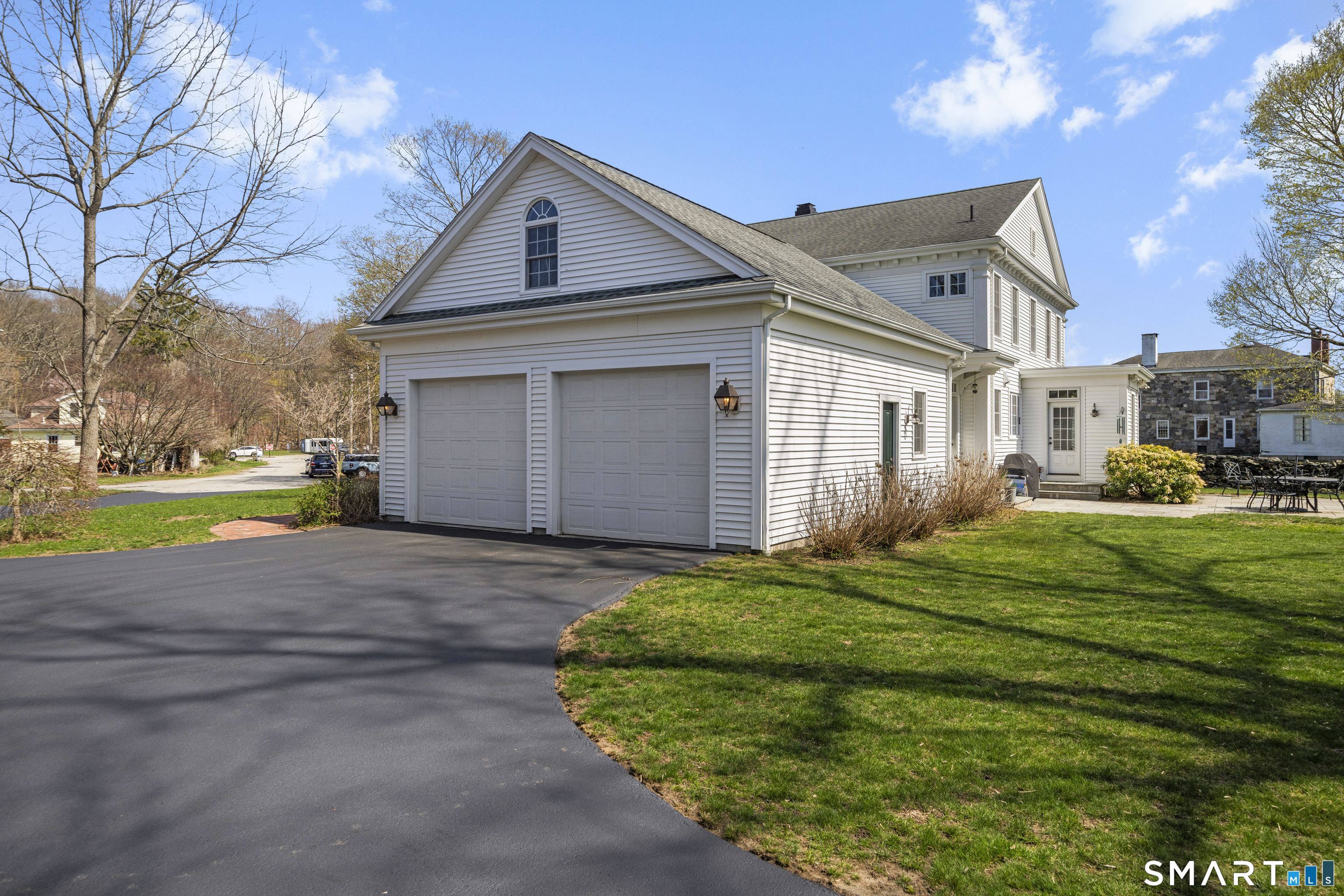 1 Coles Court Norwich CT 06360