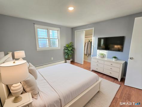 207 Arnold Drive East Hartford CT 06108