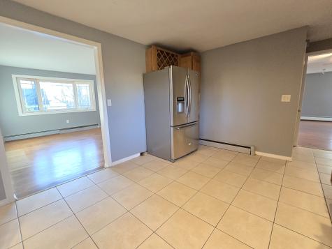 207 Arnold Drive East Hartford CT 06108