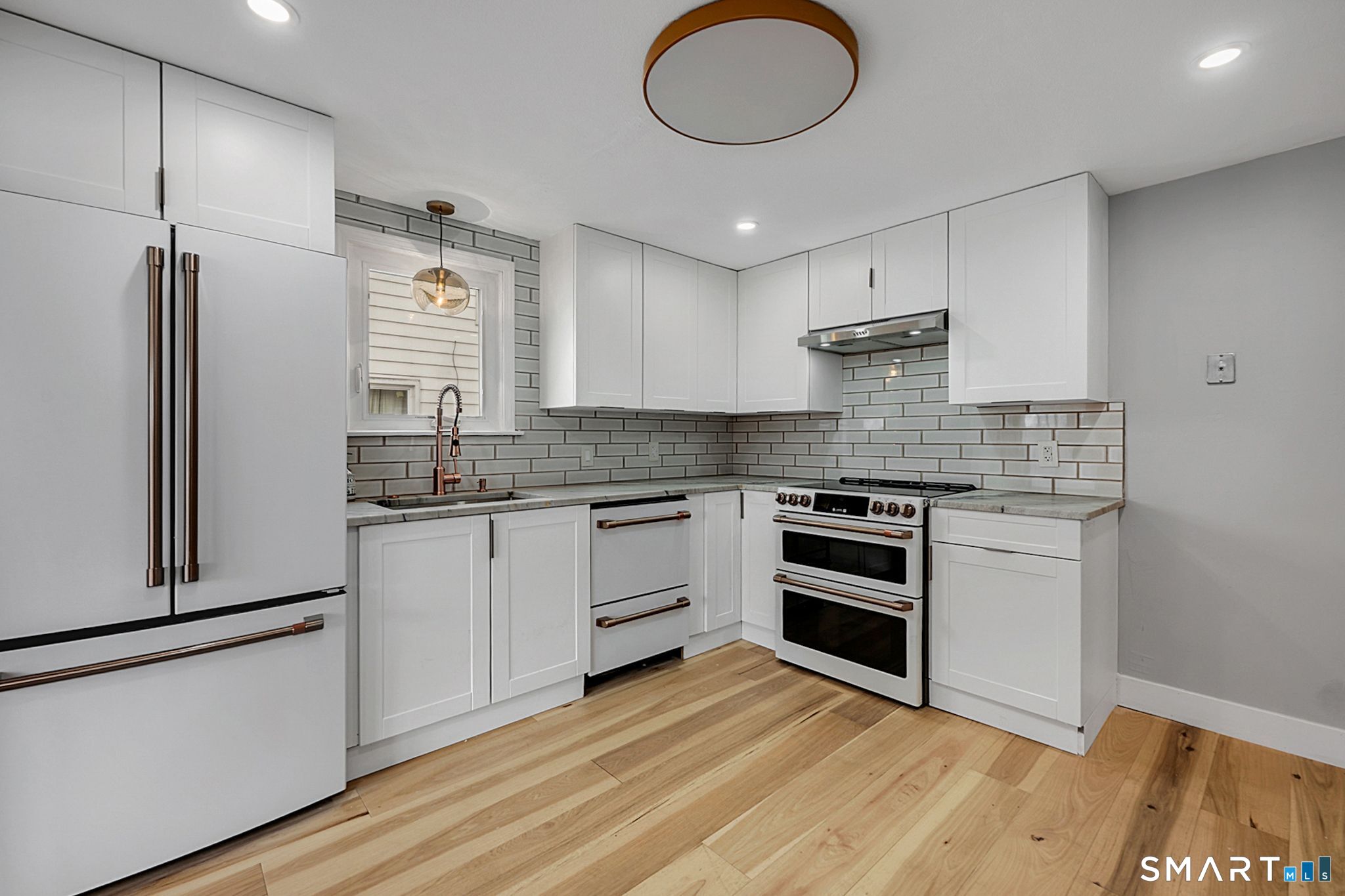 51 Hanmer Street Hartford CT 06114