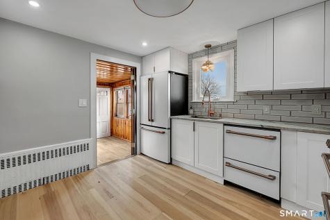 51 Hanmer Street Hartford CT 06114
