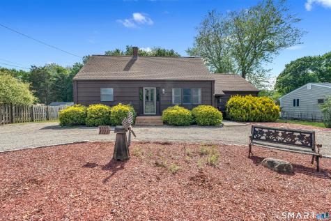 8 Chapel Hill Road Montville CT 06370