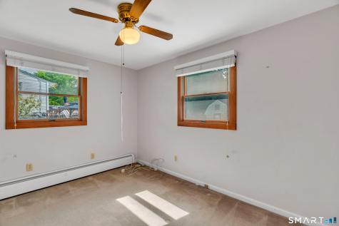 8 Chapel Hill Road Montville CT 06370