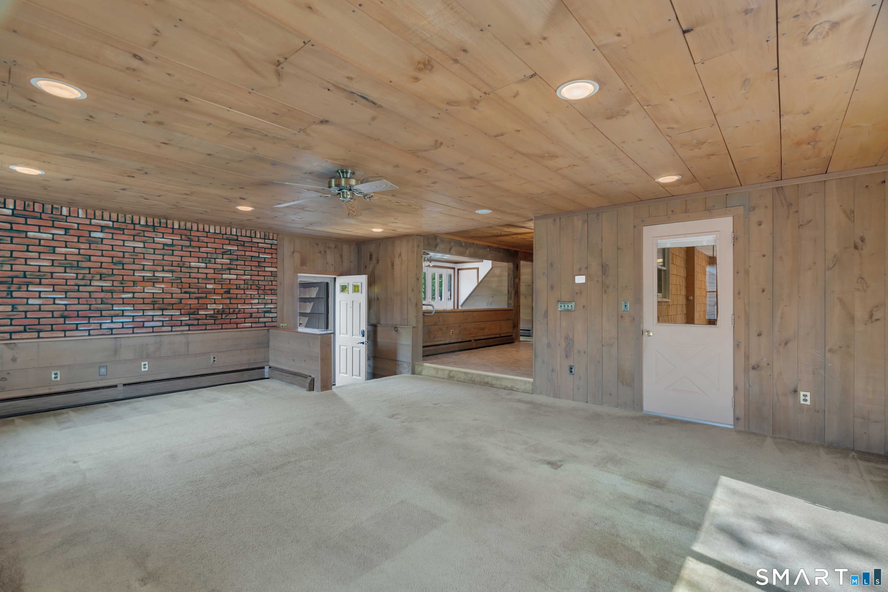 8 Chapel Hill Road Montville CT 06370