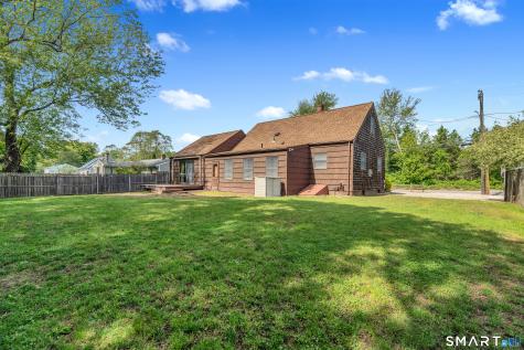 8 Chapel Hill Road Montville CT 06370