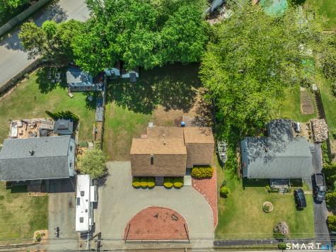 8 Chapel Hill Road Montville CT 06370