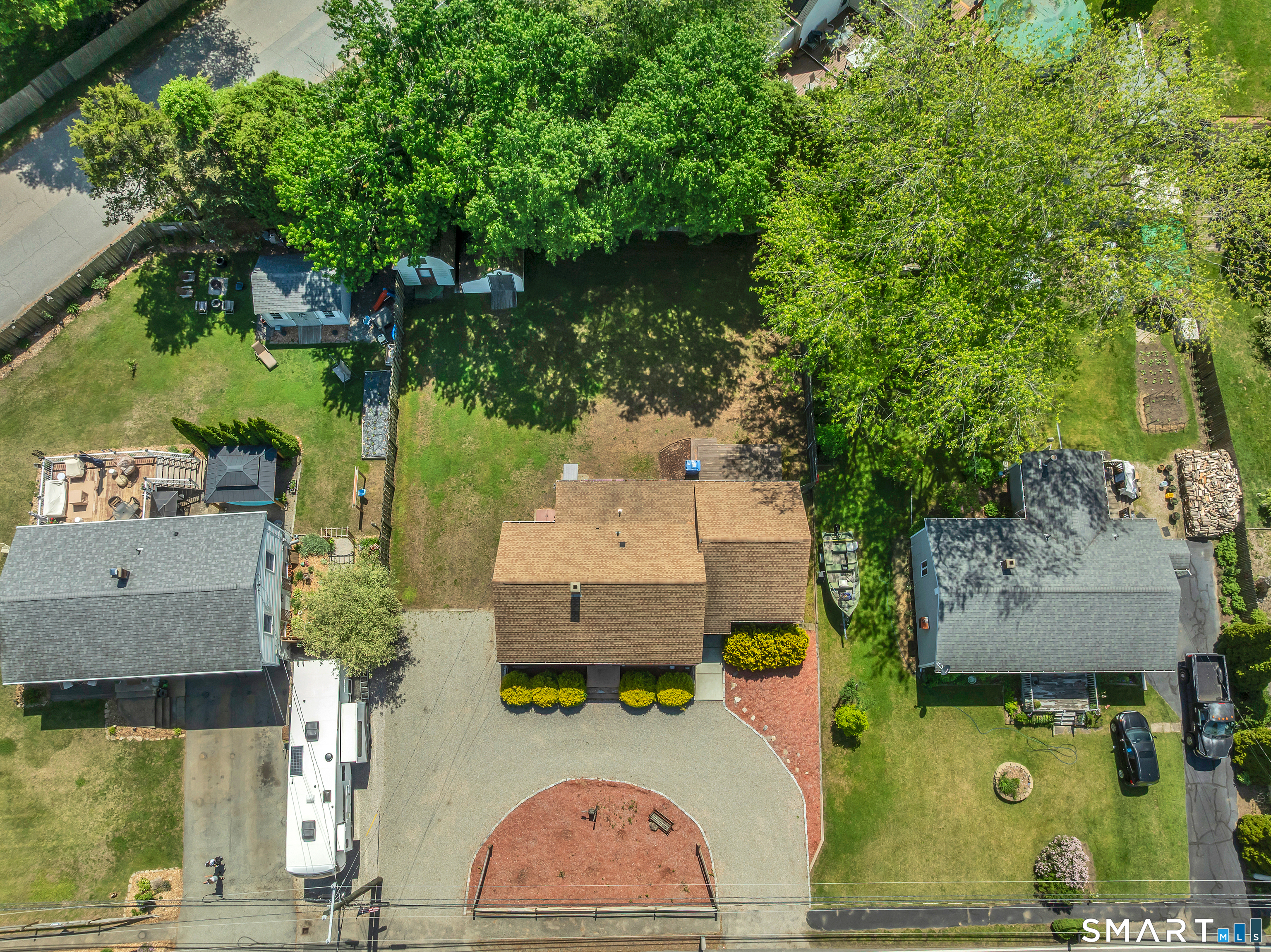 8 Chapel Hill Road Montville CT 06370