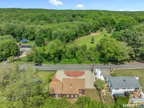 8 Chapel Hill Road Montville CT 06370