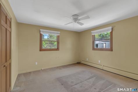 8 Chapel Hill Road Montville CT 06370