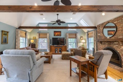 86 Blueberry Lane Shelton CT 06484
