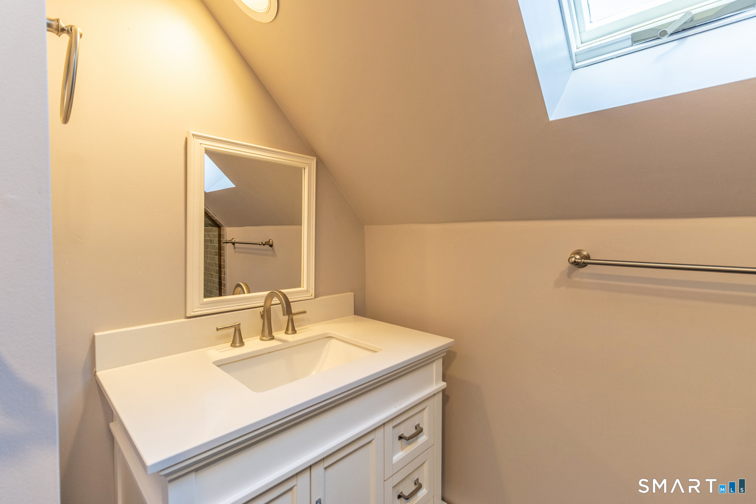 17 Flatbrook Road East Hampton CT 06424