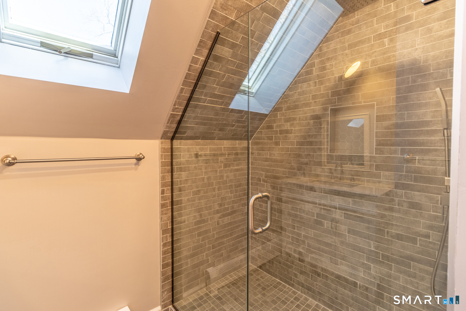 17 Flatbrook Road East Hampton CT 06424