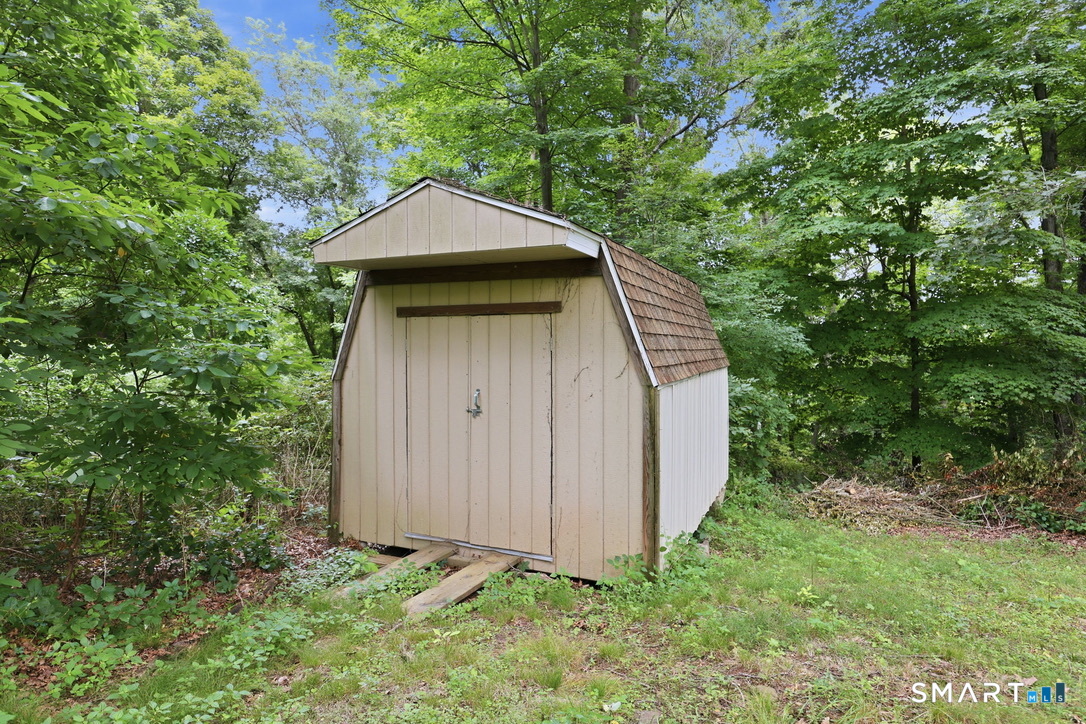 141 Cimarron Road Middletown CT 06457