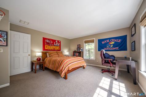 34 Beekman Place Madison CT 06443