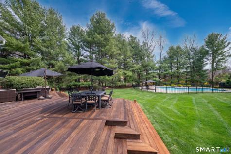 34 Beekman Place Madison CT 06443