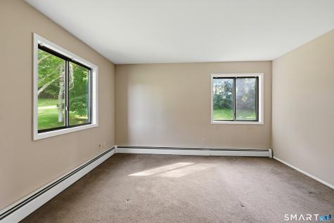 3 Mayflower Drive Brookfield CT 06804
