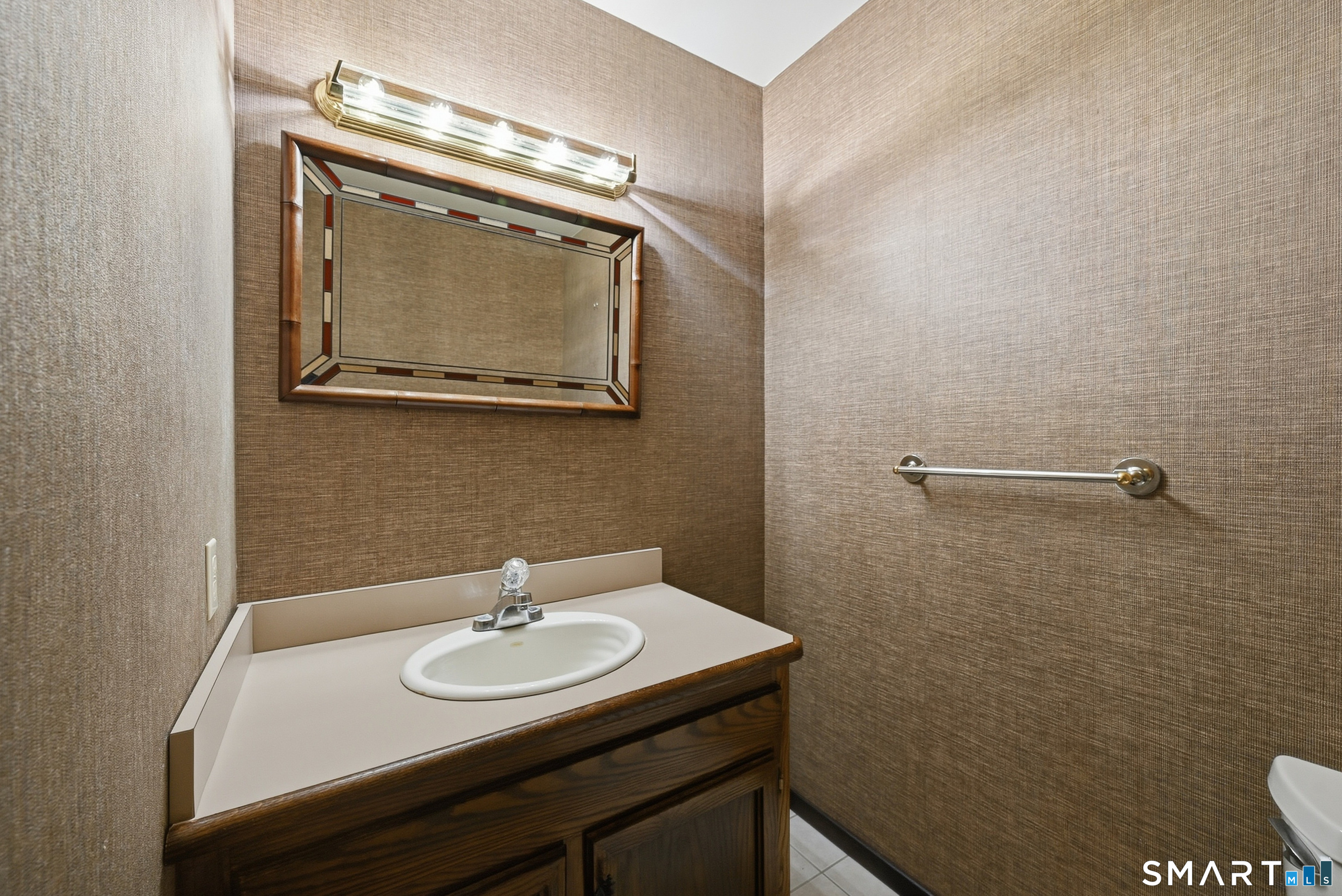 3 Mayflower Drive Brookfield CT 06804