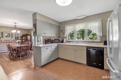 531 Blacks Road Cheshire CT 06410