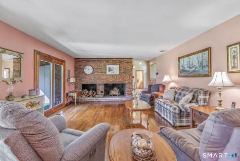 531 Blacks Road Cheshire CT 06410