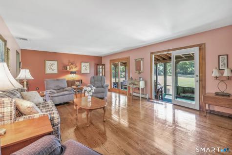 531 Blacks Road Cheshire CT 06410