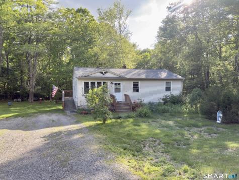 39 Shawnee Drive Killingly CT 06239
